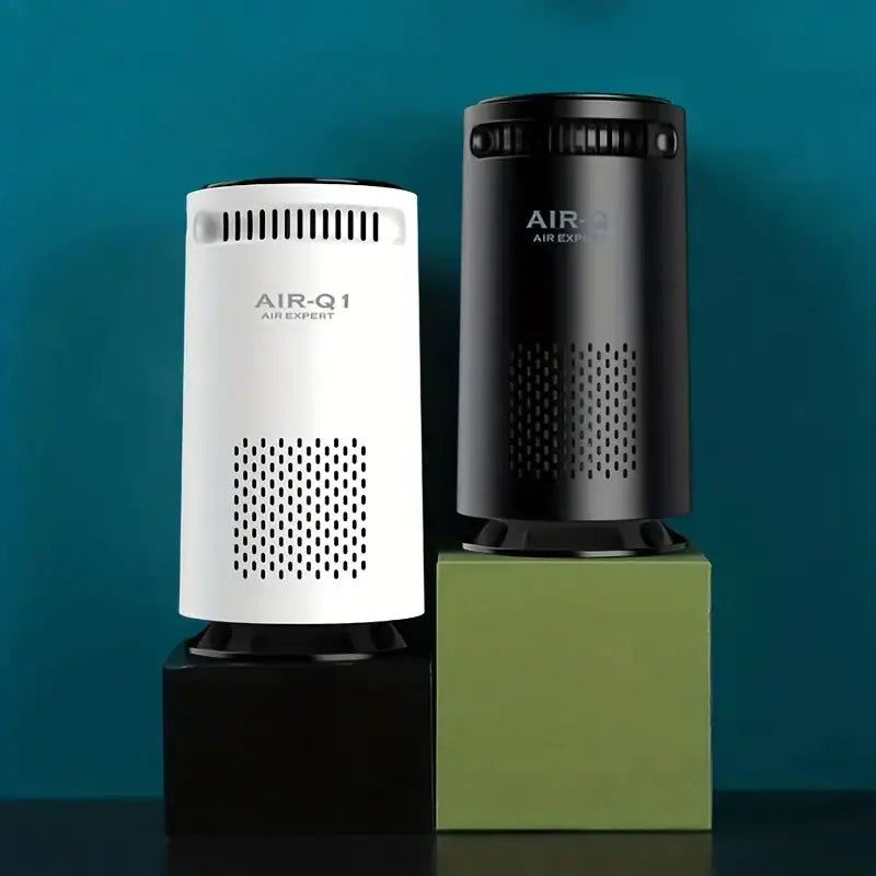 Vehicle-Mounted Air Purifier for Formaldehyde & Odor